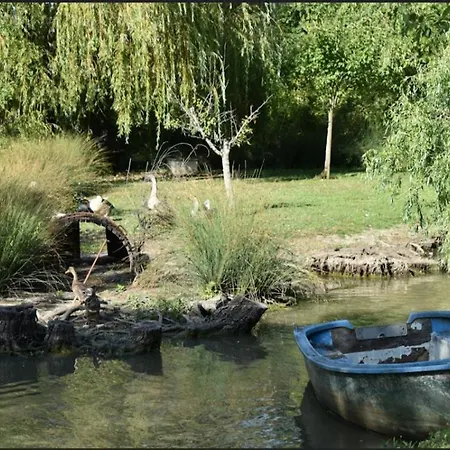 بيت للعطل Rive Charente Le Bateau